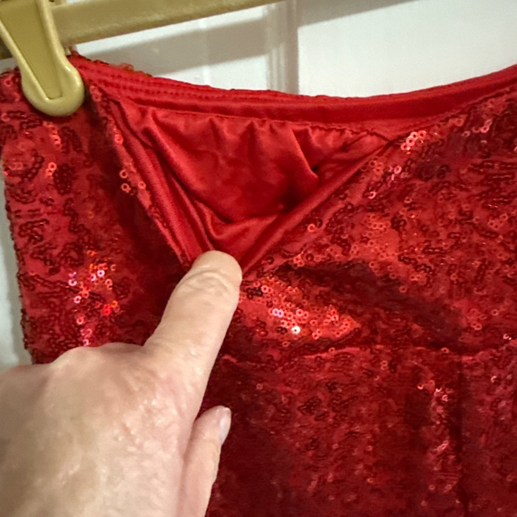 Red Sequin High Waisted Fully Lined Leggings Multiple Sizes NWT - Picture 3 of 5